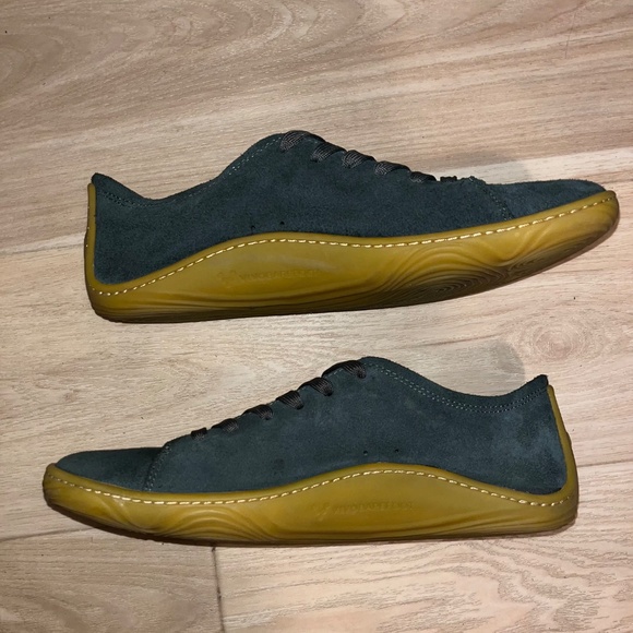 Vivobarefoot Suede Addis. Barefoot minimalist shoes - Picture 3 of 7